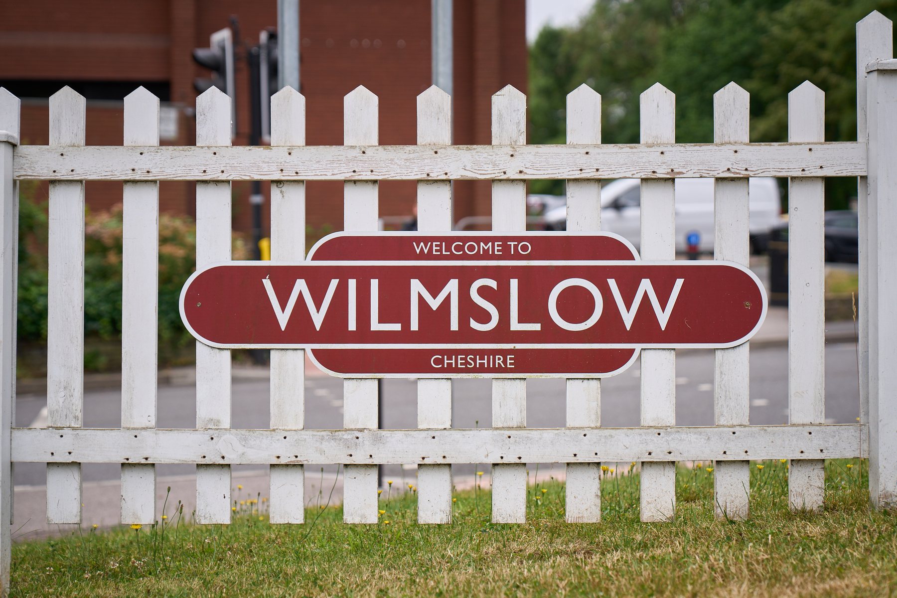 Welcome to Wilmslow town sign
